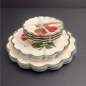 12pc HOME & GARDEN Scalloped Edges Tomatoes On A Vine Melamine Dinnerware Set